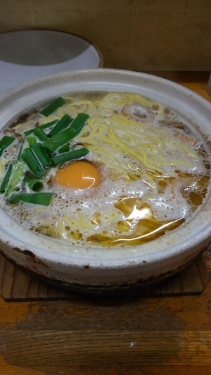 鍋焼きラーメン